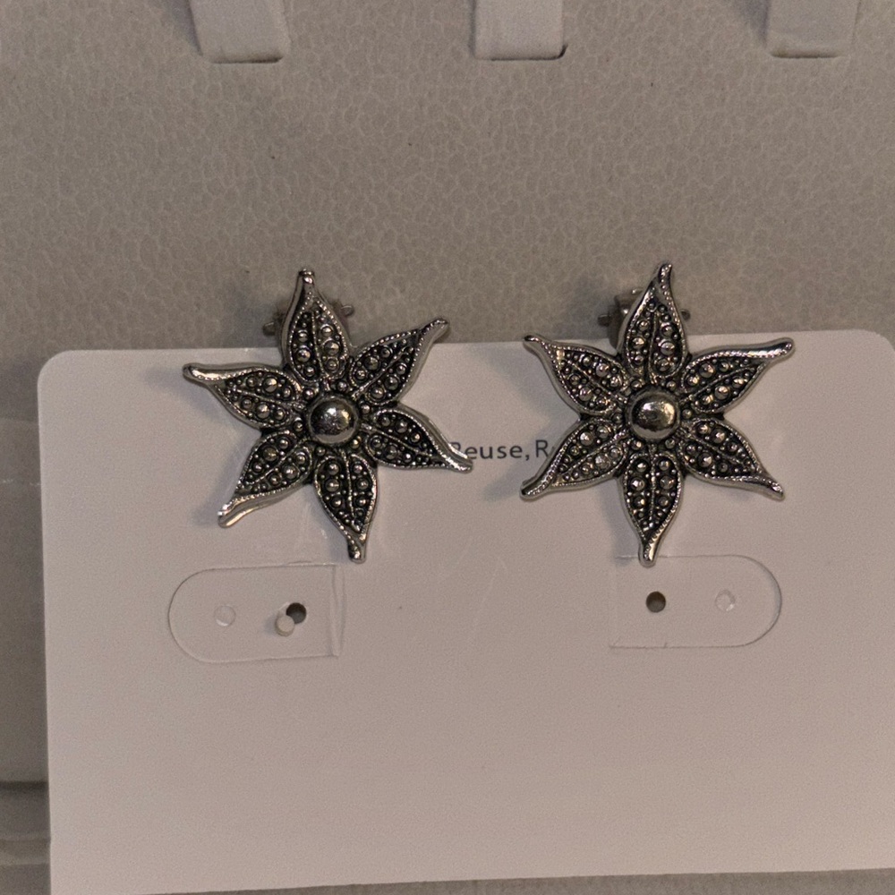 Clip-on Christmas Earrings